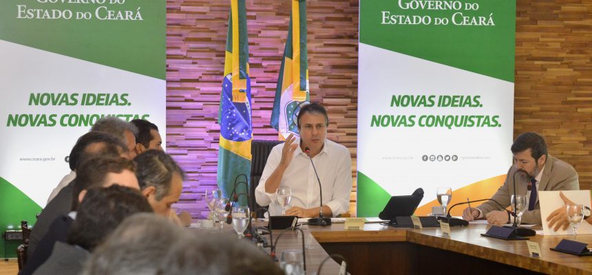 GOVERNADOR E SECRETARIOS EM REUNIAO COM A BANCADA DE DEPUTADOS FEDERAIS CEARENSES