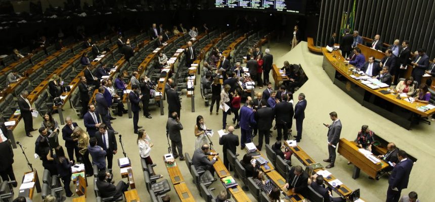 O presidente da Câmara dos Deputados, Rodrigo Maia,durante sessão que vai discutir e votar os oito destaques com sugestões de mudanças ao texto-base da proposta de emenda à Constituição da reforma da Previdência.