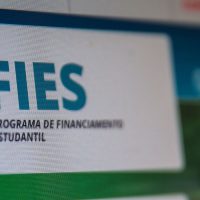 Fundo de Financiamento Estudantil,Fies