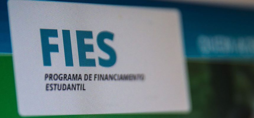 Fundo de Financiamento Estudantil,Fies