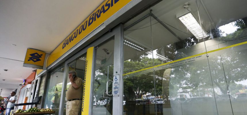 Fachada de Agência do Banco do Brasil.