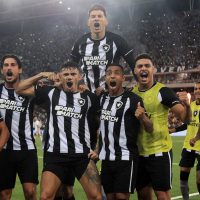 Tiquinho. Botafogo x Corinthians pelo Campeonato Brasileiro no Estadio Niltos Santos. 11 de Maio de 2023, Rio de Janeiro, RJ, Brasil. Foto: Vitor Silva/Botafogo. 
Imagem protegida pela Lei do Direito Autoral Nº 9.610, DE 19 DE FEVEREIRO DE 1998. Sendo proibido qualquer uso comercial, remunerado e manipulacao/alteracao da obra.